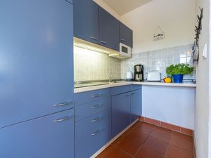 24026597-Ferienwohnung-4-Dranske-300x225-2