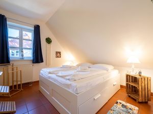 24026624-Ferienwohnung-4-Dranske-300x225-3