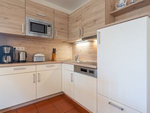 24026633-Ferienwohnung-4-Dranske-300x225-2