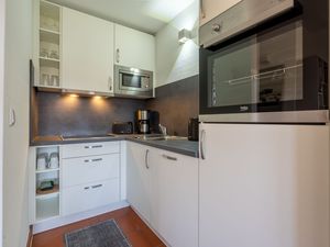 24026626-Ferienwohnung-3-Dranske-300x225-2