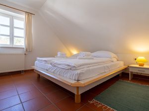 24026616-Ferienwohnung-4-Dranske-300x225-3