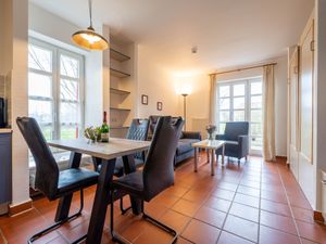 24026649-Ferienwohnung-2-Dranske-300x225-1