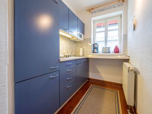 24026638-Ferienwohnung-6-Dranske-300x225-2