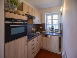 24026644-Ferienwohnung-6-Dranske-300x225-4