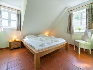 24026659-Ferienwohnung-6-Dranske-300x225-3