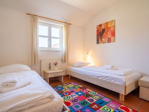 24026669-Ferienwohnung-6-Dranske-300x225-4