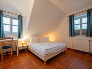 24026667-Ferienwohnung-6-Dranske-300x225-3