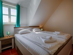 24026704-Ferienwohnung-4-Dranske-300x225-3