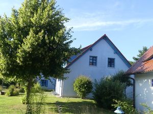 24050556-Ferienwohnung-4-Dranske-300x225-2