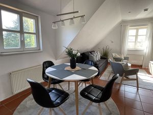 24026607-Ferienwohnung-4-Dranske-300x225-2