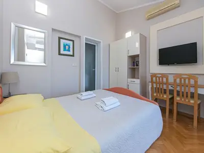 Ferienwohnung für 2 Personen in Drašnice 10/10