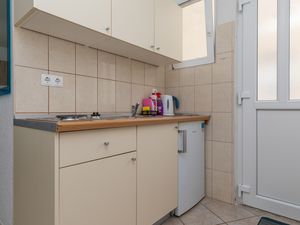 19128066-Ferienwohnung-2-Drasnice-300x225-2