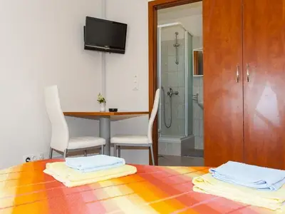 Ferienwohnung für 2 Personen in Drašnice 8/10