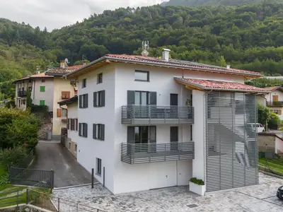 Esterno