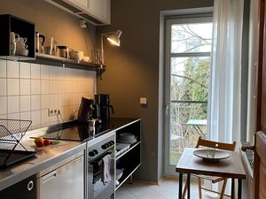 23885976-Ferienwohnung-3-Dresden-300x225-2