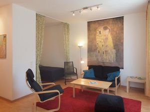 23525292-Ferienwohnung-2-Dresden-300x225-1