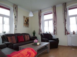 18115264-Ferienwohnung-3-Dresden-300x225-1