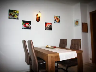 Fewo 3 Küche Essplatz