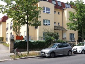 18115335-Ferienwohnung-3-Dresden-300x225-1