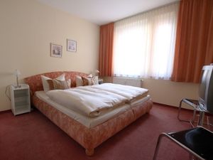 18115268-Ferienwohnung-2-Dresden-300x225-4