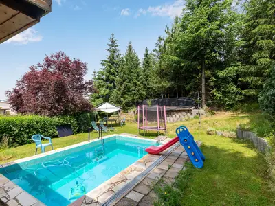 PoolOfHouse