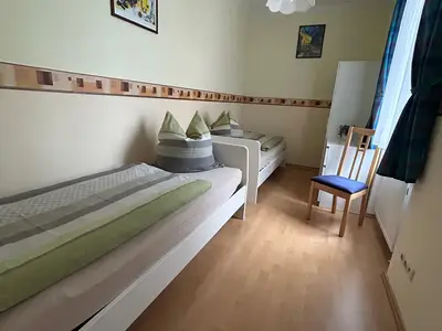 2. Schlafzimmer EG