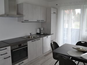 19357706-Ferienwohnung-4-Drobollach am Faaker See-300x225-3