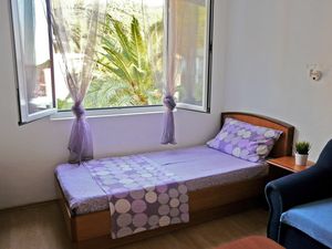 Ferienwohnung für 4 Personen (38 m²) in Drvenik