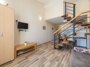 18692934-Ferienwohnung-4-Drvenik-300x225-4