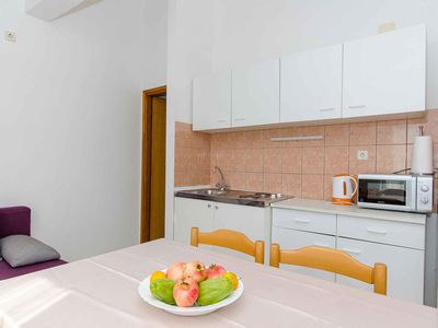 Ferienwohnung für 4 Personen (45 m²) in Drvenik 6/10