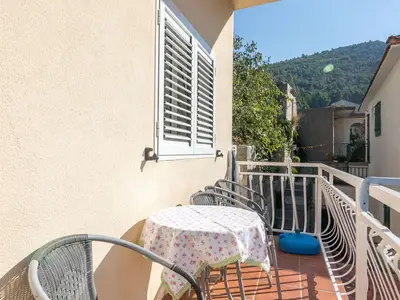 balcony-terrace