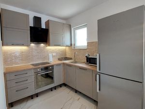 23966550-Ferienwohnung-6-Drvenik Mali-300x225-5