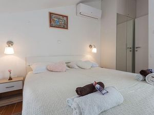 23054209-Ferienwohnung-4-Dubrovnik-300x225-4