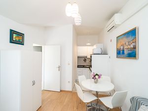 18923788-Ferienwohnung-4-Dubrovnik-300x225-5