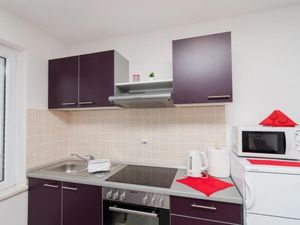 23974167-Ferienwohnung-3-Dubrovnik-300x225-5