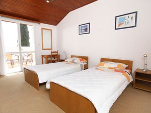 18323310-Ferienwohnung-4-Dubrovnik-300x225-5