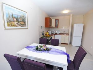 18923401-Ferienwohnung-6-Dubrovnik-300x225-4