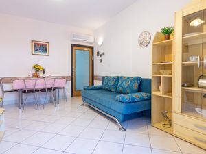 18924136-Ferienwohnung-6-Dubrovnik-300x225-1