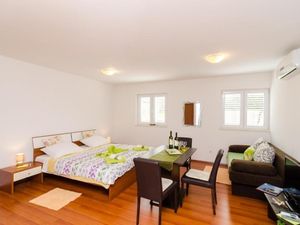 23974168-Ferienwohnung-3-Dubrovnik-300x225-3