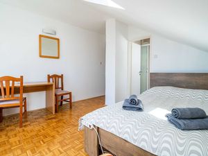 24055997-Ferienwohnung-2-Dubrovnik-300x225-4