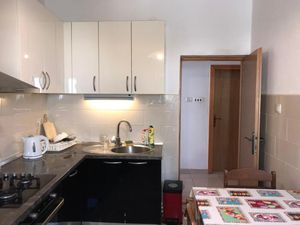 24056002-Ferienwohnung-2-Dubrovnik-300x225-5