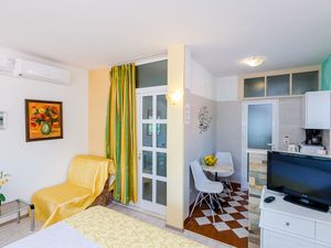 24057263-Ferienwohnung-3-Dubrovnik-300x225-4