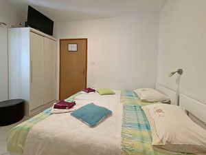 24057282-Ferienwohnung-2-Dubrovnik-300x225-2