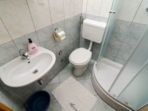 24057282-Ferienwohnung-2-Dubrovnik-300x225-4