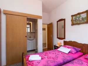 24057291-Ferienwohnung-2-Dubrovnik-300x225-4