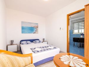 24057305-Ferienwohnung-2-Dubrovnik-300x225-5