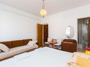 24057306-Ferienwohnung-2-Dubrovnik-300x225-5