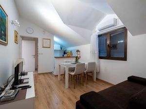 24057393-Ferienwohnung-4-Dubrovnik-300x225-1