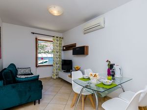 24057403-Ferienwohnung-2-Dubrovnik-300x225-3