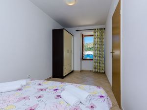 24057403-Ferienwohnung-2-Dubrovnik-300x225-5